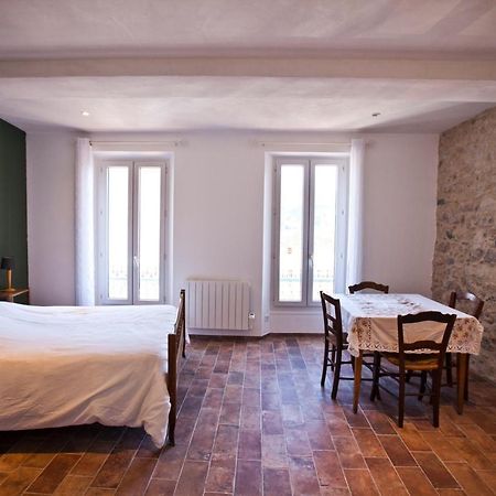 Hotel De La Place Mezel  Zewnętrze zdjęcie