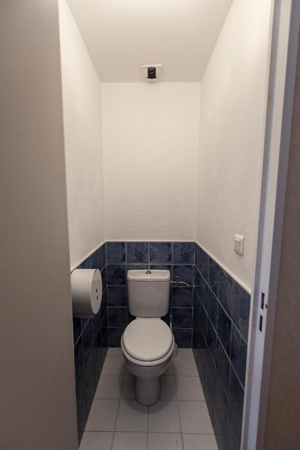 Hotel De La Place Mezel  Zewnętrze zdjęcie